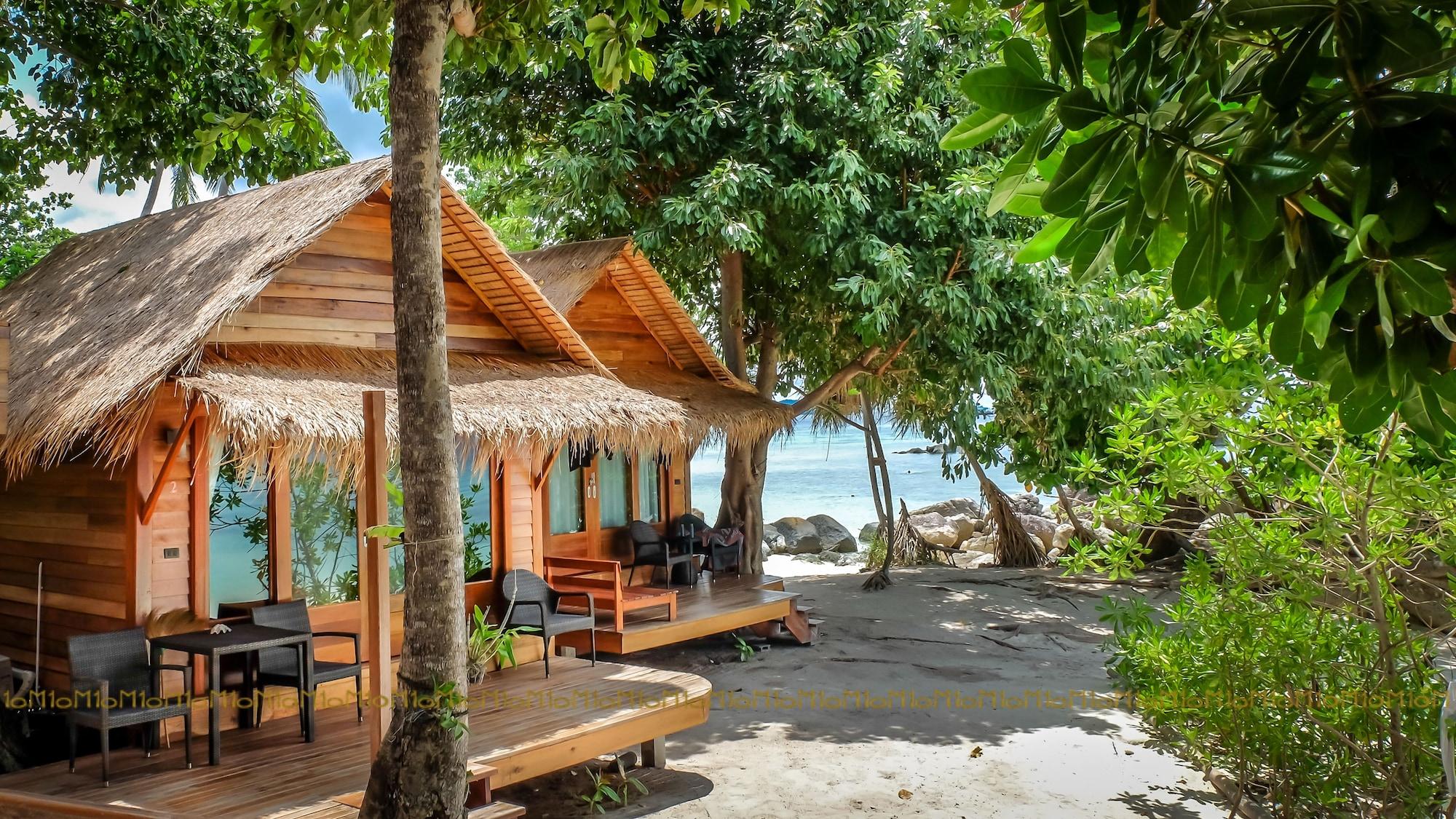 Ten Moons Lipe Resort Dış mekan fotoğraf