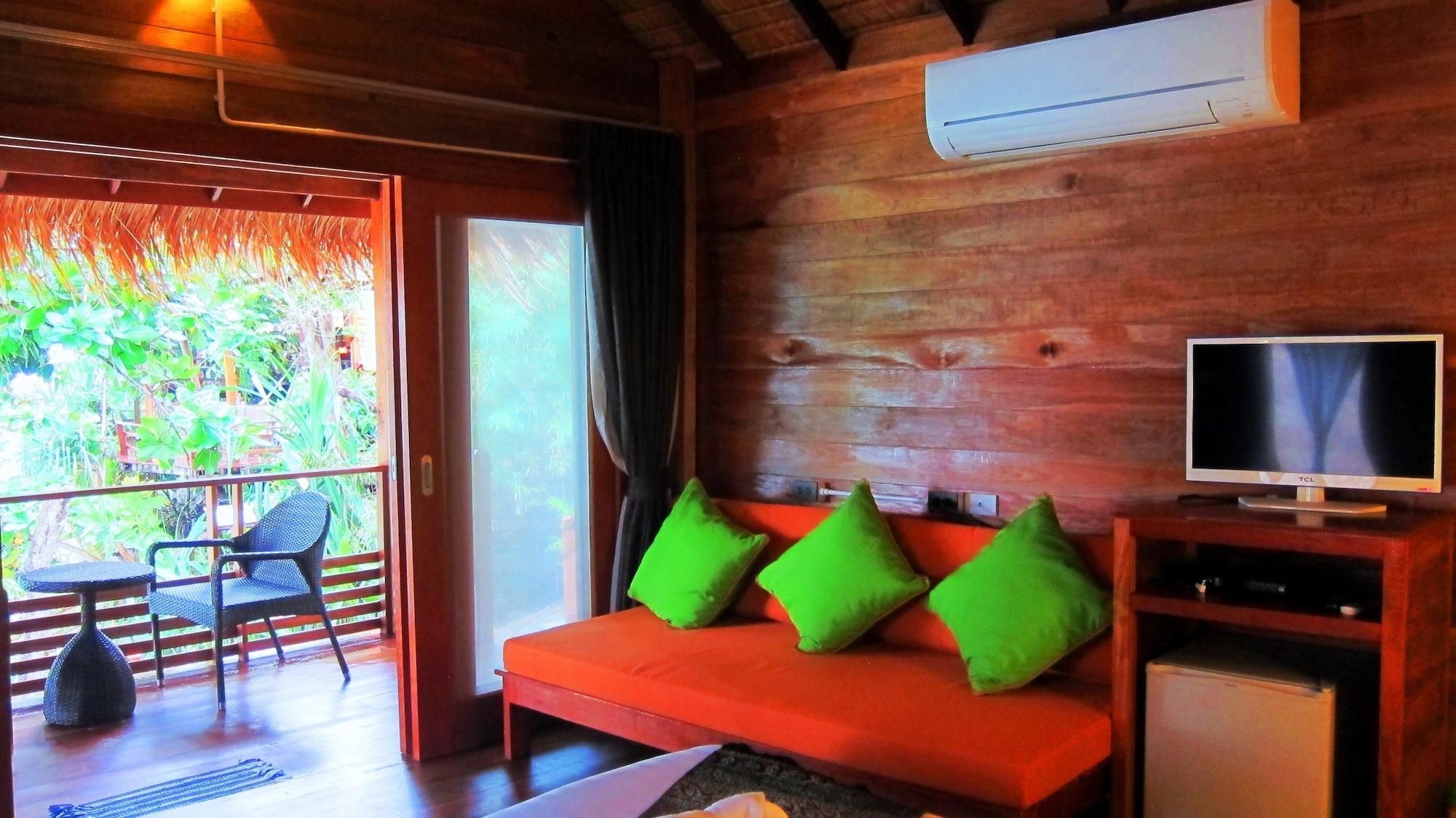 Ten Moons Lipe Resort Dış mekan fotoğraf