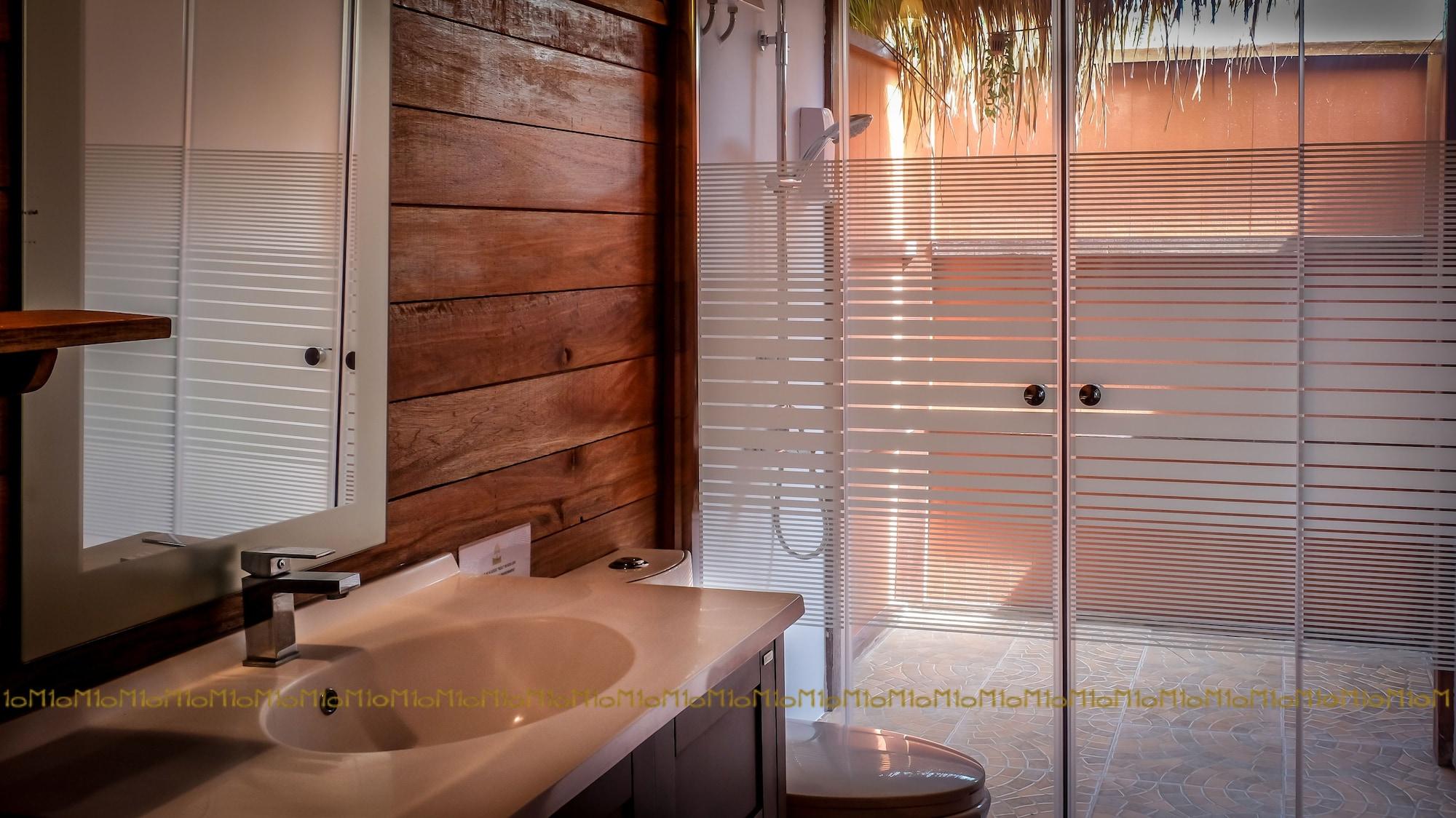Ten Moons Lipe Resort Dış mekan fotoğraf