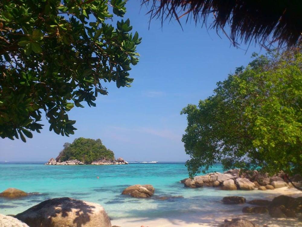 Ten Moons Lipe Resort Dış mekan fotoğraf