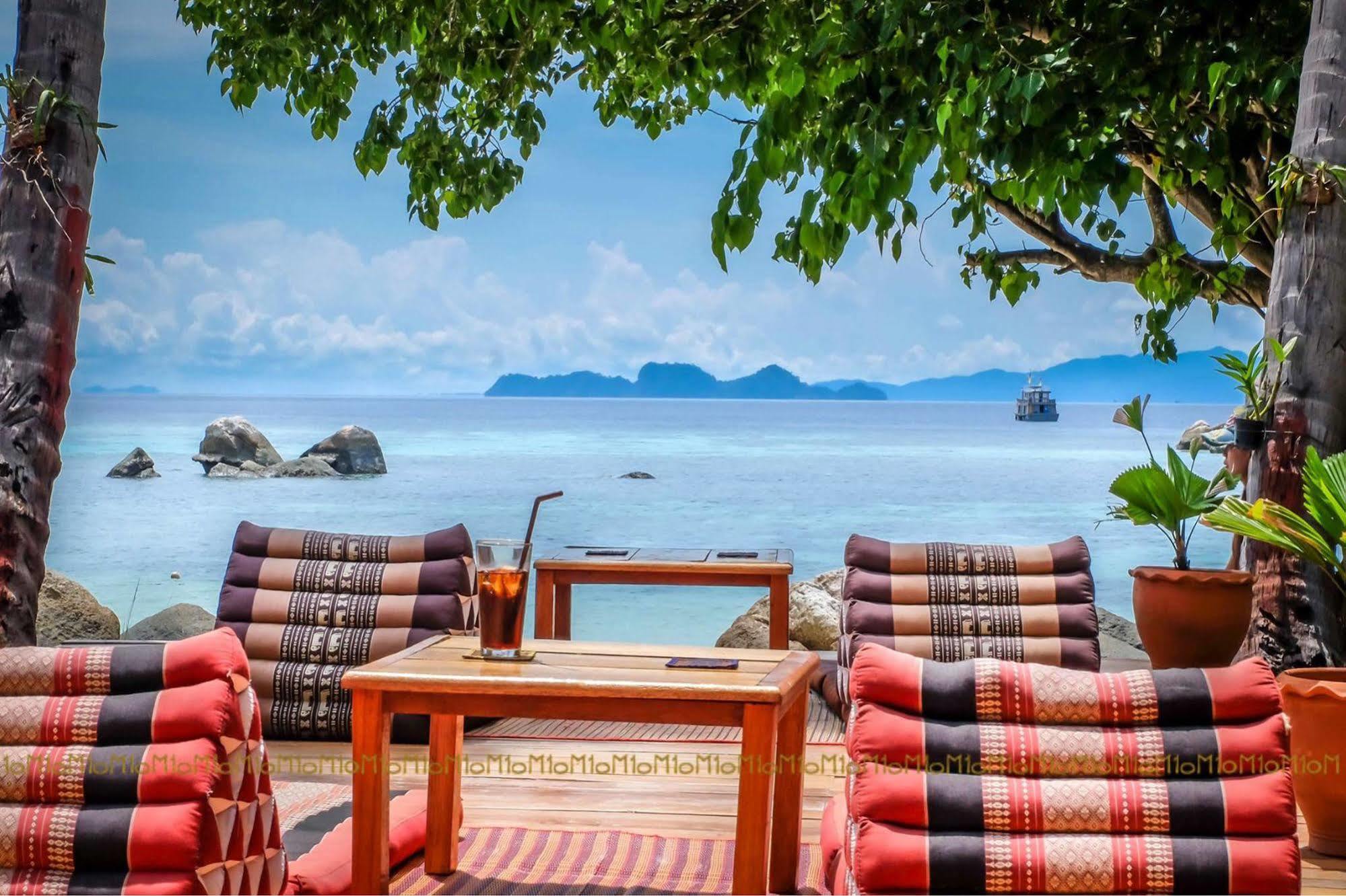 Ten Moons Lipe Resort Dış mekan fotoğraf